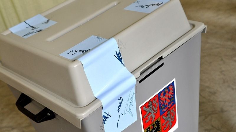 Prezidentské volby v číslech: 15 tisíc okrsků pro 8,3 milionu voličů